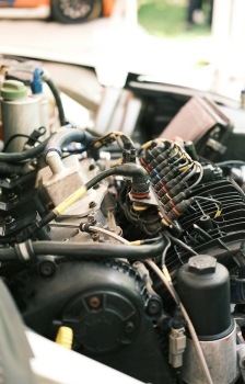 推荐一个性价比超极好的汽修Adelaide Automotive Repair Centre